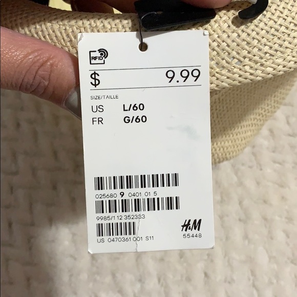 Hat - Picture 3 of 3